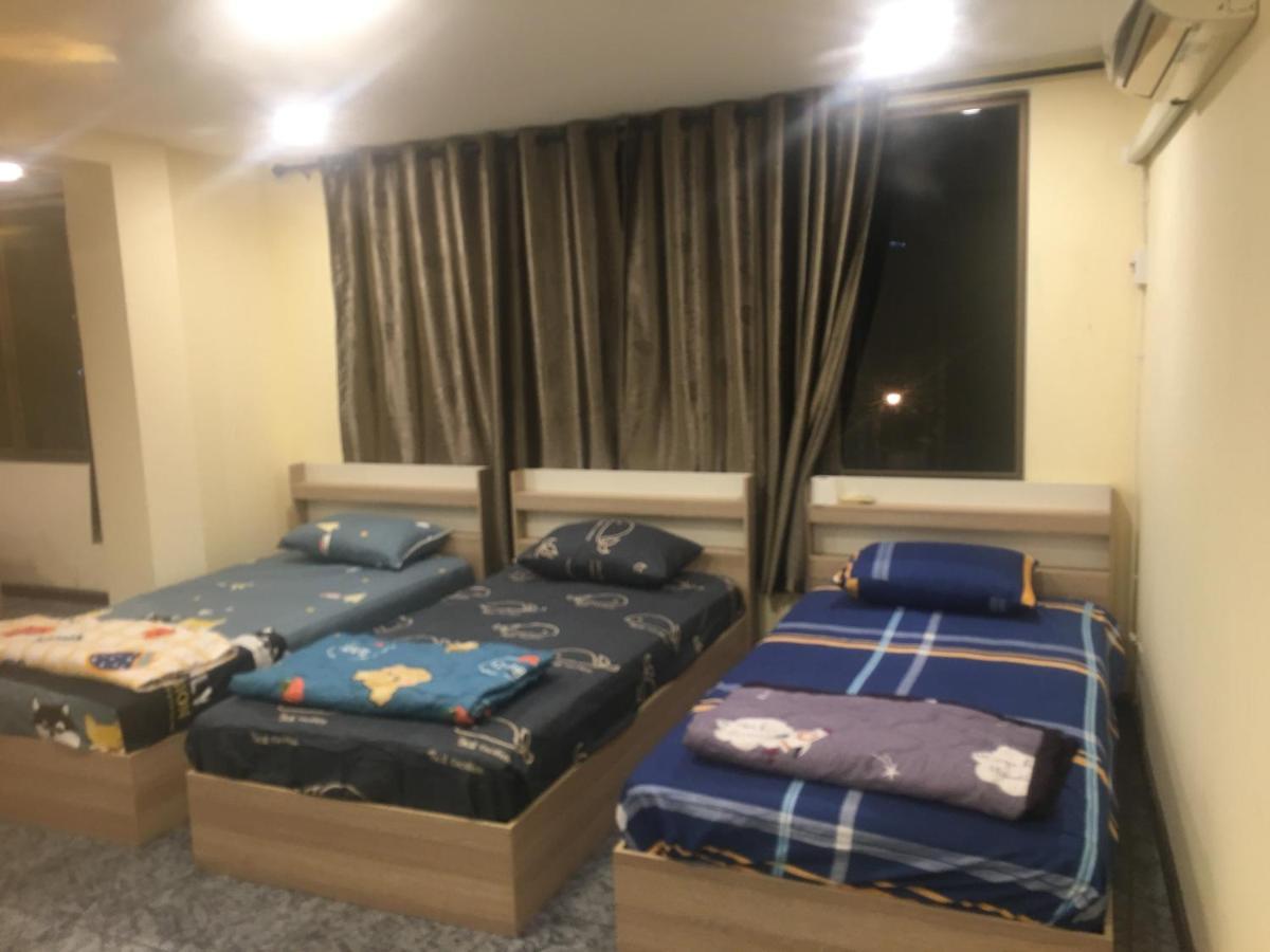 Gung Domitory Hostel Pattaya Exterior photo